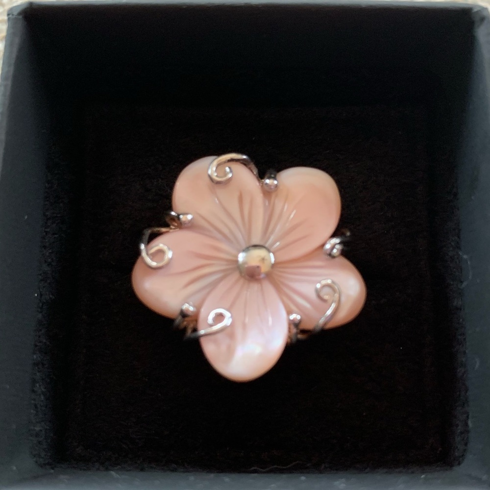 Sterling Silver and Mother of Pearl Ring